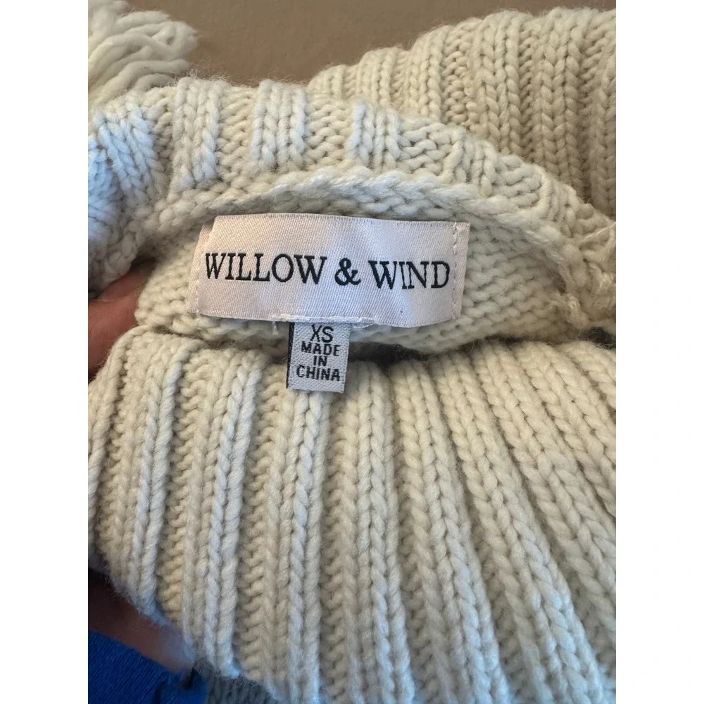 WILLOW & WIND Cream Fringe Turtleneck Sweater XS Cozy Boho Chunky‎ Knit Winter